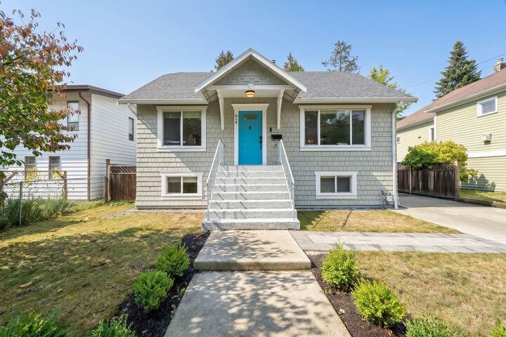 Property Photo: 413 Seventh Avenue BC V3L 1W6