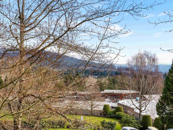 Property Photo:  1432 Parkway Boulevard 201  BC V3E 3L9 
