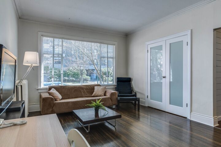 Property Photo:  935 Jervis Street 17  BC V6E 2B5 