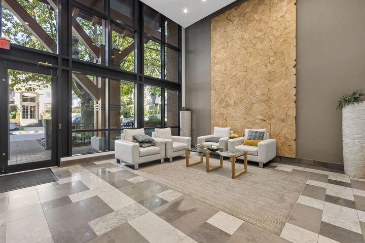 Property Photo: 119 W 22nd Street Street 304 BC V7M 0B4