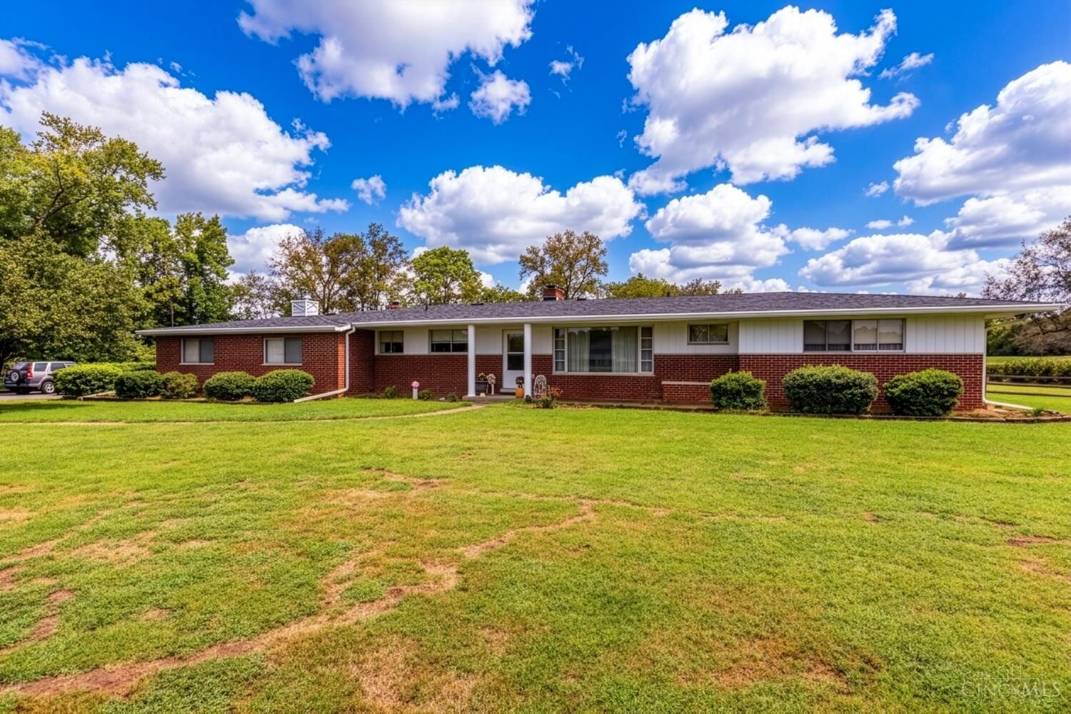 Property Photo: 10106 Baughman Road OH 45030