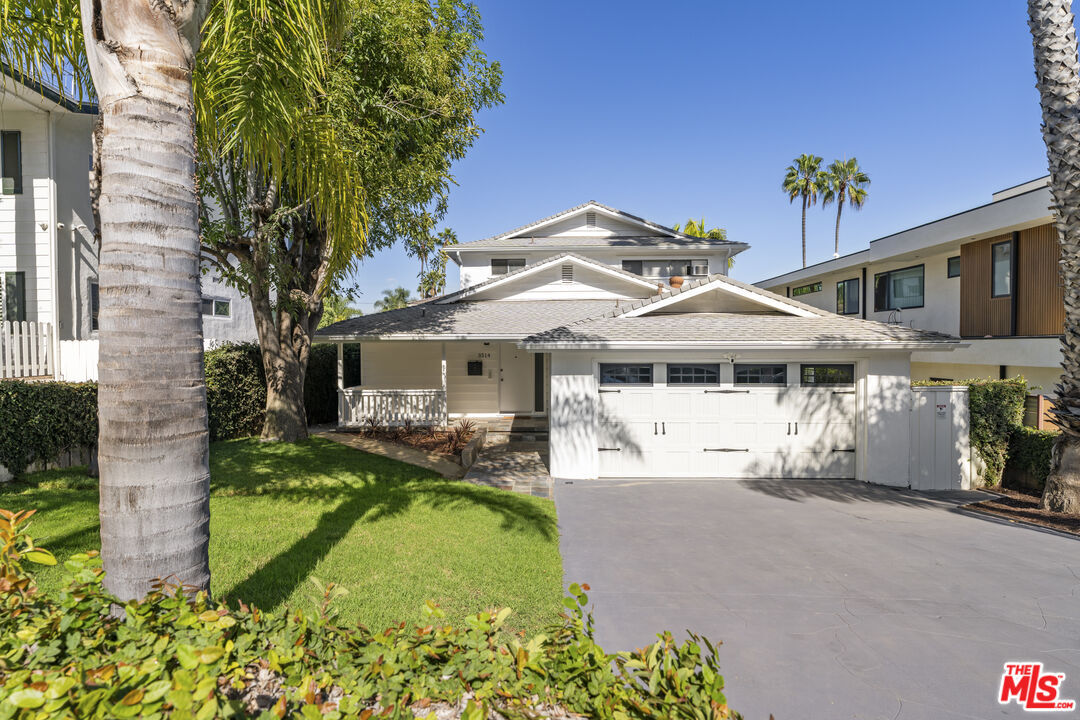 Property Photo:  3514 Mountain View Ave  CA 90066 