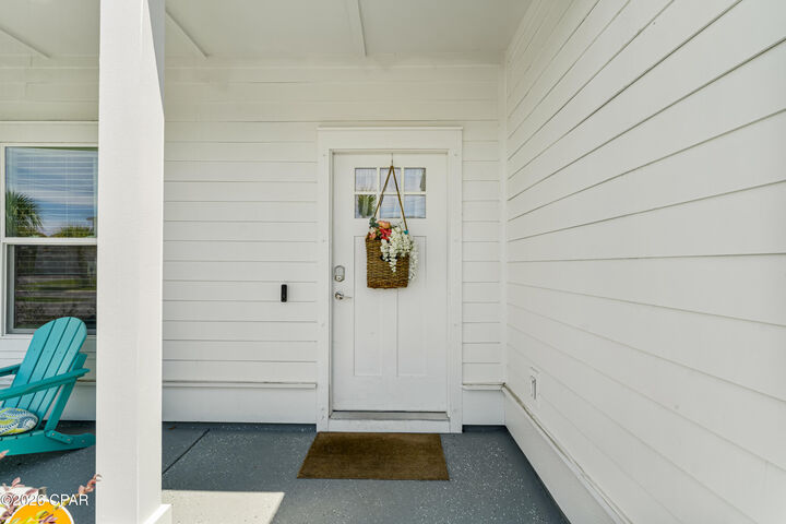 Property Photo: 245 N Wells Street FL 32413