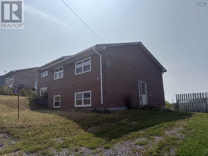 Property Photo:  43 Duke Street  NS B0H 1H0 