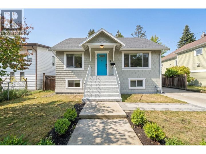 Property Photo:  413 Seventh Avenue  BC V3L 1W6 