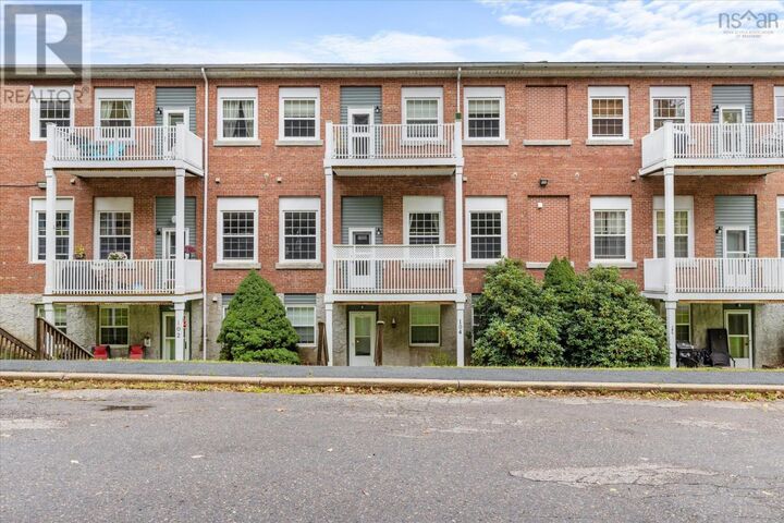 Property Photo:  215 King Street 104  NS B4V 1A6 