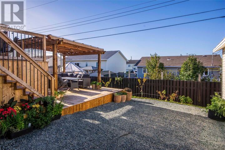 Property Photo:  9 Mercedes Court  NL A1X 7X8 