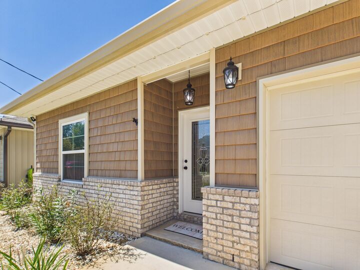 Property Photo:  2143 Nina Street  FL 32566 