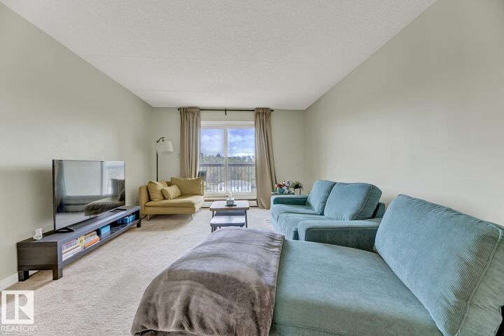 Property Photo:  11026 106 Street NW 404  AB T5H 2Y4 