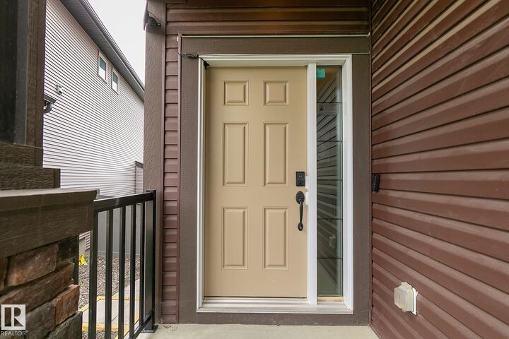 Property Photo:  223 Hawks Ridge Boulevard NW  AB T5S 0M1 