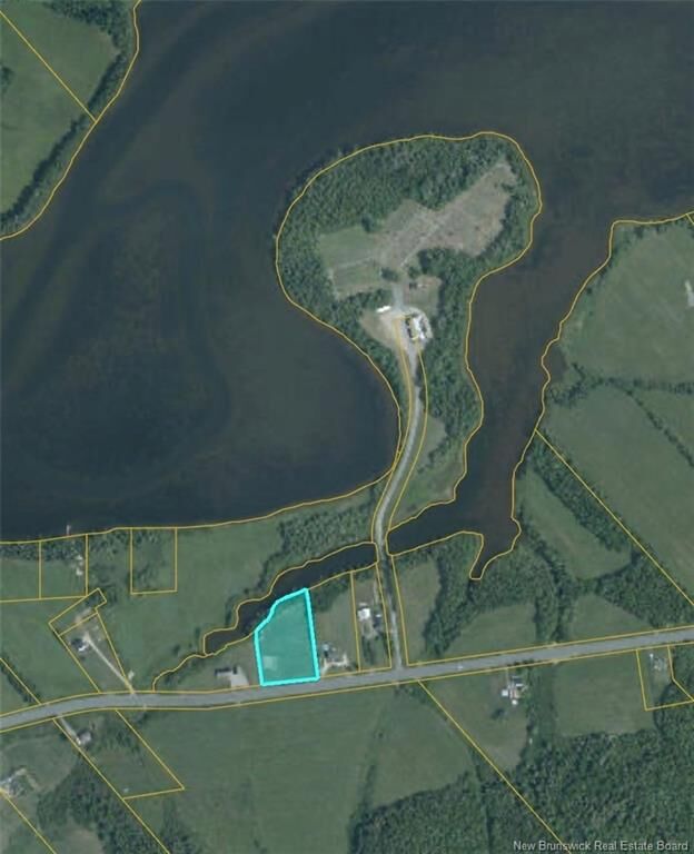 Photo de la propriété:  1.5 Acres Route 117  NB E1N 5K5 