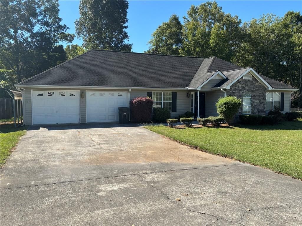Property Photo:  331 Wildwood Circle SE  GA 30701 