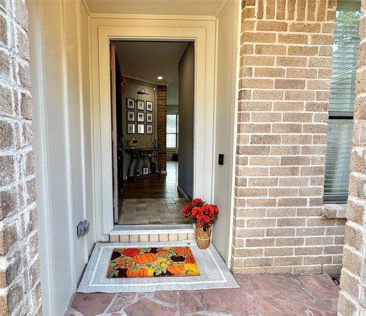 Property Photo: 614 Mistycreek Drive TX 77406