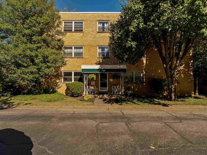 Property Photo:  618 11th Ave  WV 25701 