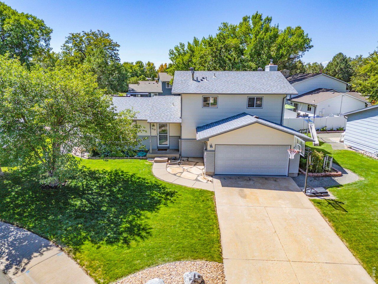 Property Photo:  619 Blue Mountain Ct  CO 80550 