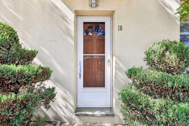 Property Photo:  10 4th Street  NY 10801 