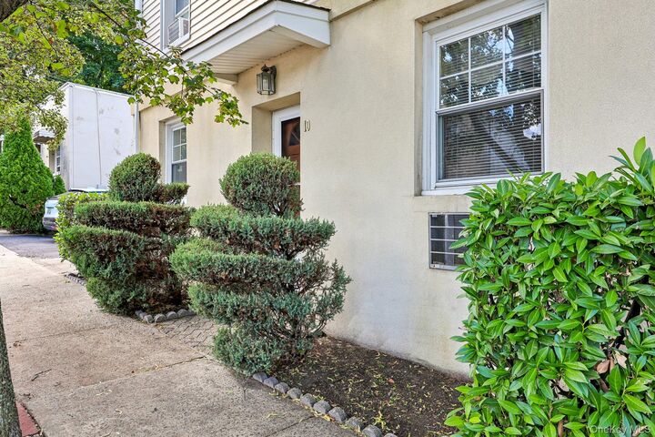Property Photo: 10 4th Street NY 10801