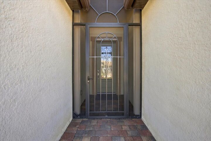 Property Photo:  17116 Seaford Way  FL 34202 