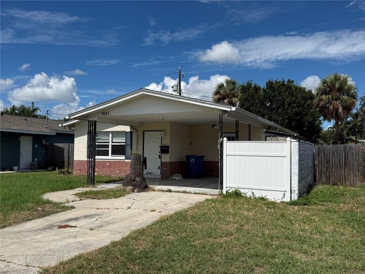 Property Photo:  1841 Shore Acres Boulevard NE  FL 33703 