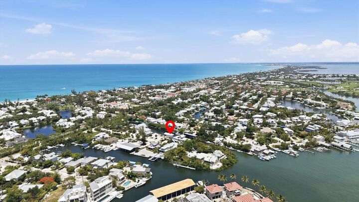 Property Photo: 171 Damfiwill Street FL 33921