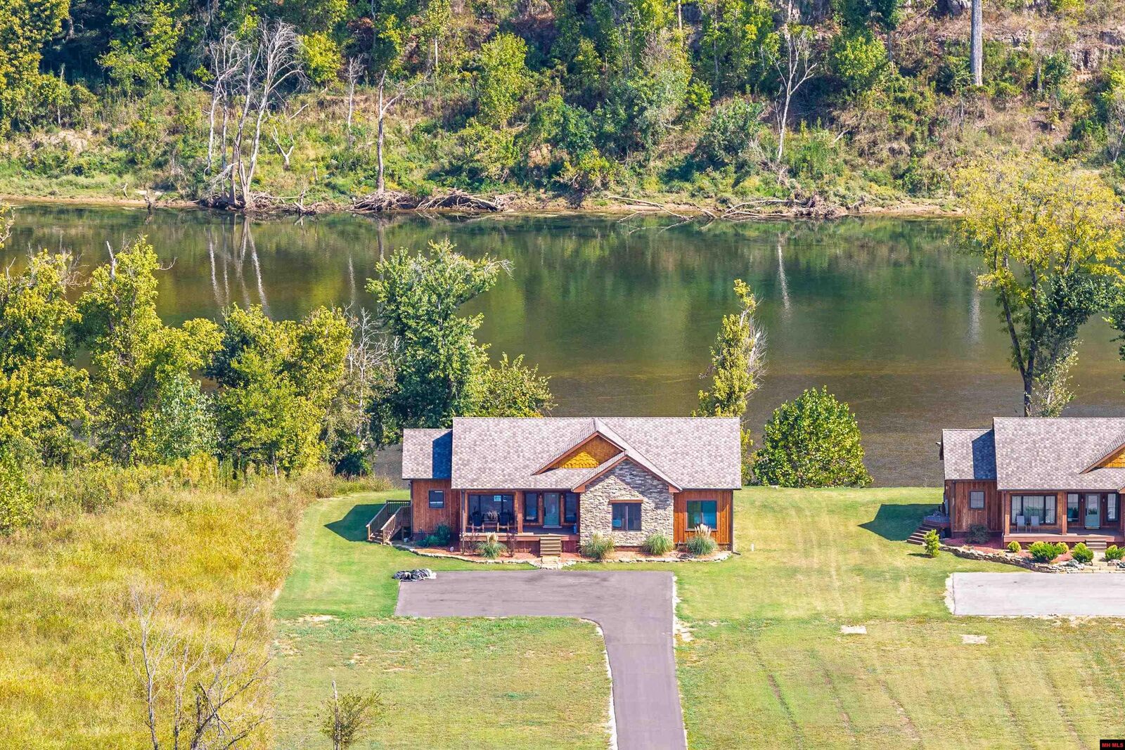Property Photo:  77 Nathan Terrace  AR 72653 
