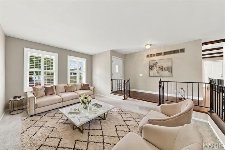Property Photo:  1230 Luray Drive  MO 63017 