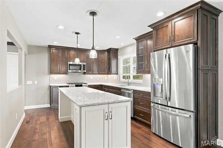 Property Photo:  1230 Luray Drive  MO 63017 