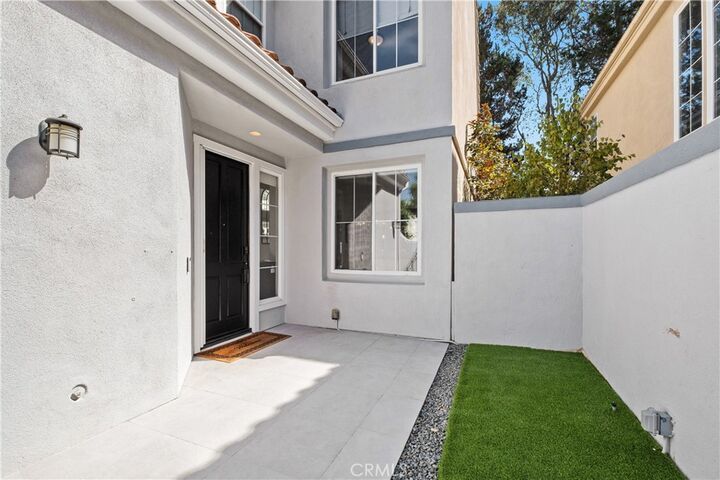 Property Photo: 7 Lyon CA 92657