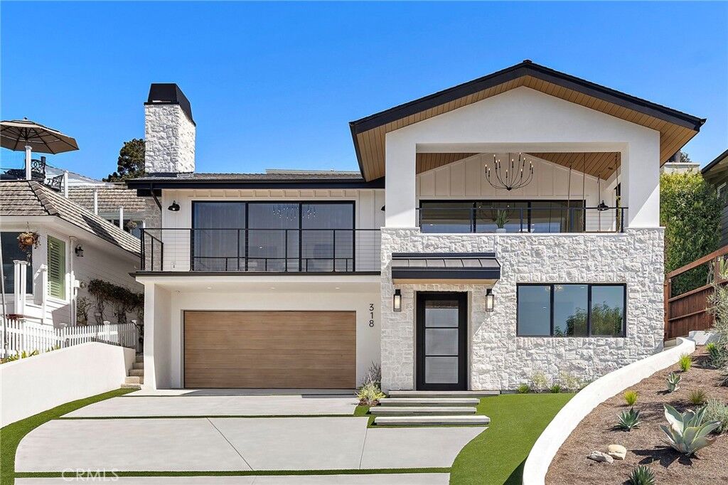 Property Photo:  318 Avenida Costanso  CA 92672 