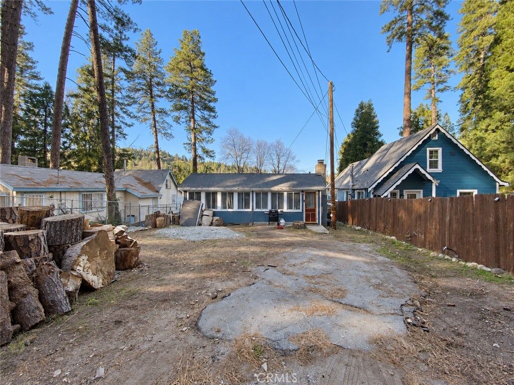 Property Photo:  22894 Waters Drive  CA 92325 