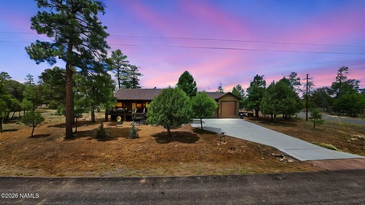 Property Photo:  2486 Deer Path  AZ 86024 