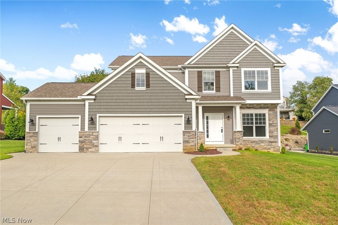 Property Photo: 7469 Emerald Glen Avenue NW OH 44614