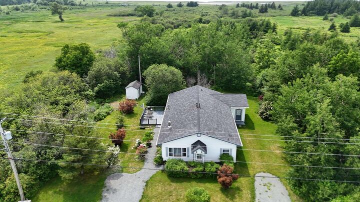 Property Photo: 5381 Highway 19 NS B0E 1P0
