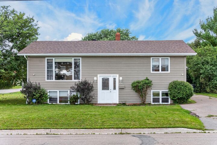 Property Photo:  226 Arcona Street  PE C1N 2X2 