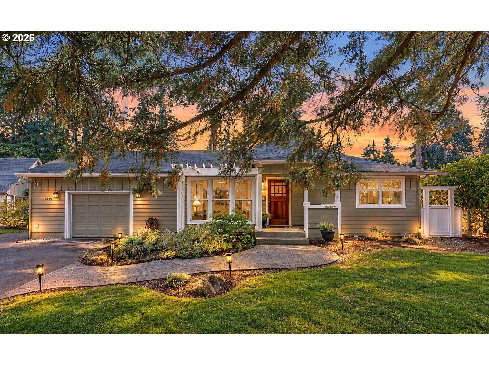 Property Photo: 16294 Parker Rd OR 97035