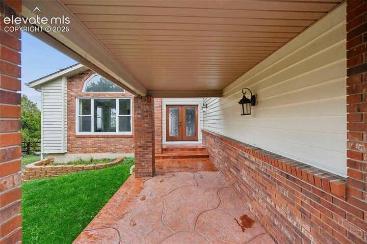 Property Photo:  5365 Broadmoor Bluffs Drive  CO 80906 