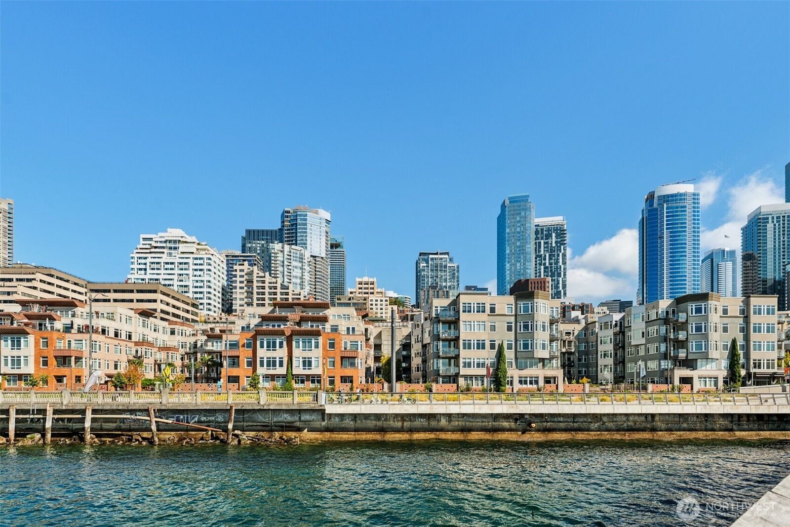 Property Photo:  1900  Alaskan Way 410  WA 98101 