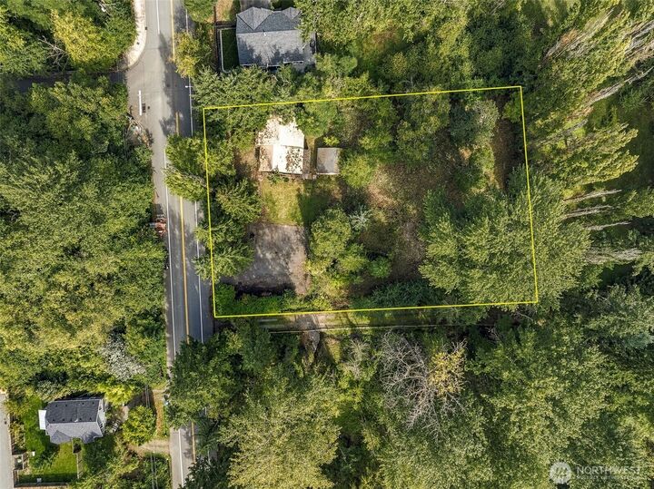 Property Photo: 19920 80th Avenue NE WA 98028