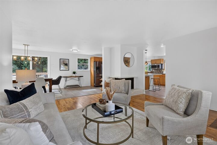 Property Photo: 2516 202nd Place SW WA 98036