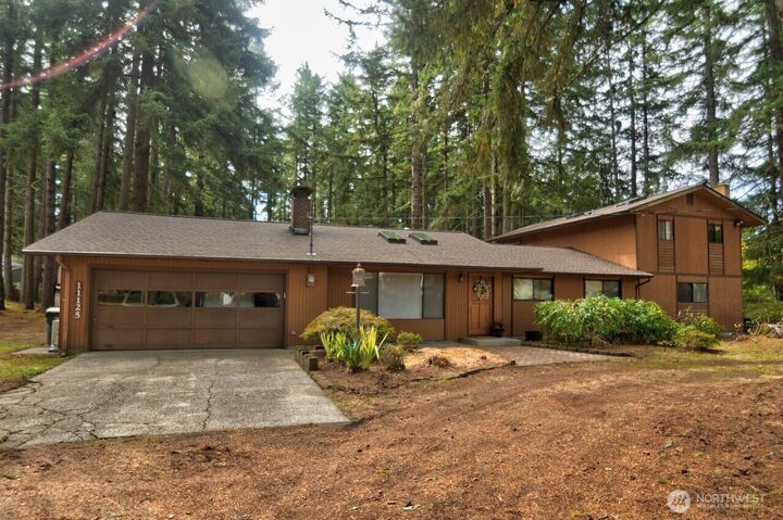 Property Photo: 11125 Charm Road SE WA 98576