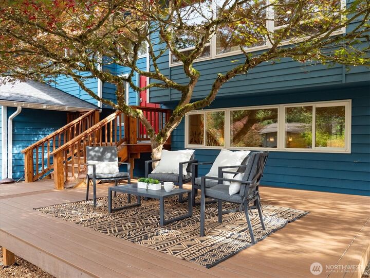 Property Photo: 17417 71st Avenue W WA 98026