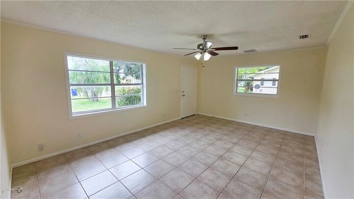 Property Photo: 1630 4th Place FL 32962