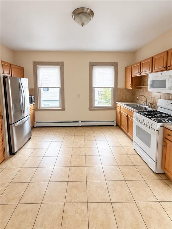 Property Photo: 66 Goddard Street 3 RI 02908