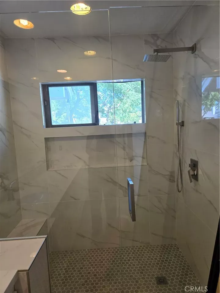 Property Photo:  407 E Yale Loop  CA 92614 