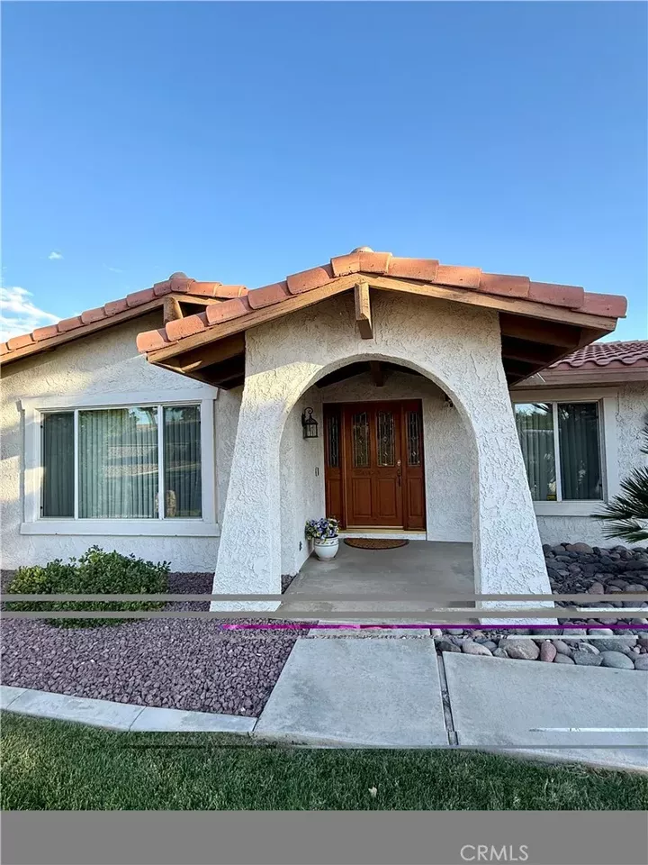 Property Photo:  15033 Riverside Way  CA 92307 