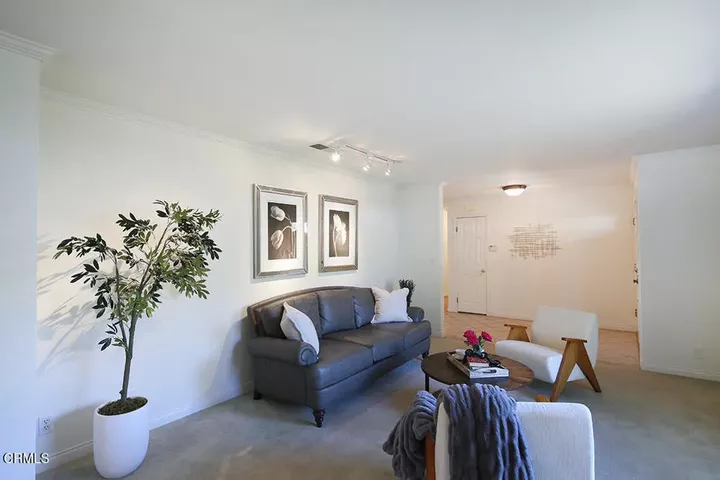 Property Photo:  452 Prospect Ave Avenue  CA 91016 