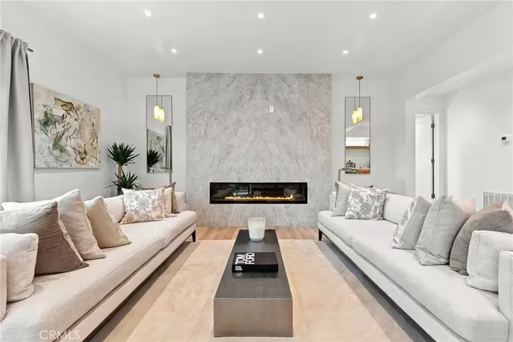 Property Photo: 11 Palos 55 CA 92612