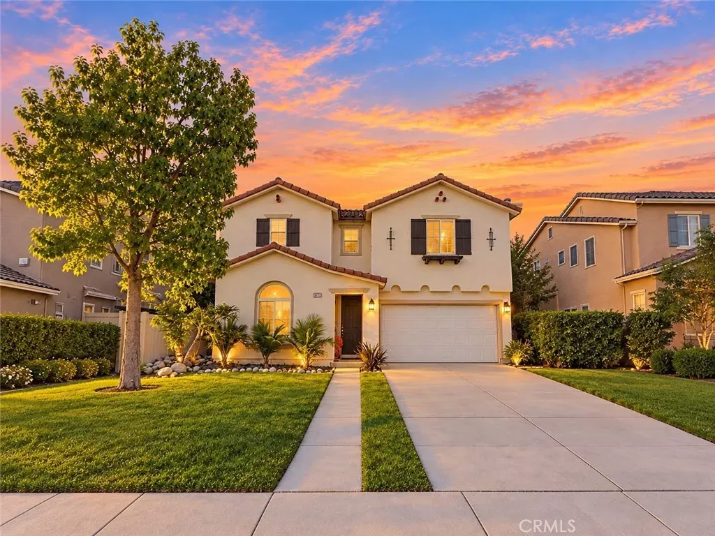 Property Photo:  17511 Poplar Point  CA 91387 