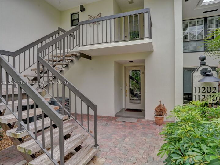 Property Photo:  11200 Quail Covey Rd 5  FL 33436 
