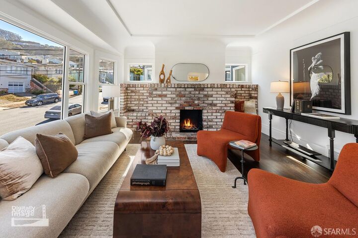 Property Photo:  334 Chicago Way  CA 94112 